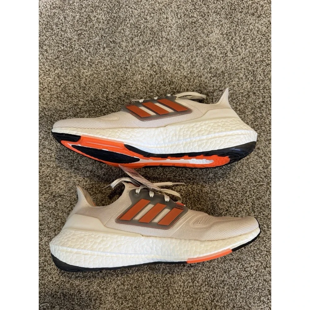 adidas® (Men's 11 M) Ultraboost™ 22 Running Shoe in Aluminium/Impact Orange